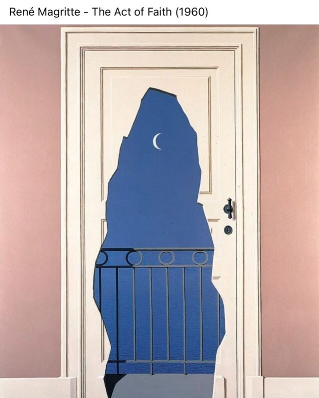 „Rene Magritte zmarł w wieku 69 lat na raka trzustki. Pozostawił po sobie jeden niedokończony obraz, który stał, tak jak go zostawił, w kuchni na sztaludze przez 19 lat, aż do śmierci Georgette. 

Był twórcą wybitnym, jednym z najważniejszych współczesnych artystów, o którym mówi się, że obraz poetycki przekształcił w poemat plastyczny. I choć jego obrazy są wyjątkowe i niepowtarzalne, to on sam – jak zwykł mawiać – żył jak wszystko inne… w tajemnicy świata.”

Źródło: niezlasztuka.net 

Fragment po fragmencie,
Uściski,
Ania