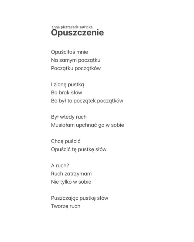 Nie chcę wspierać myślenia że z cierpienia można stworzyć coś pięknego. Naprawdę nie musimy niepotrzebnie cierpieć z powodu krzywdy, którą wyrządzają nam inni ludzie, by mieć dostęp do piękna, zmysłów, czucia, słów, które nazywają miłość wprost ❤️

Jednak jeśli już przydarzyły Ci się w Twoim życiu rzeczy trudne, zostałaś skrzywdzona, to może pojawiać się ta dynamika w której z pewnych ważnych dla Ciebie powodów możesz nie chcieć lub nawet nie mieć kontaktu z tym że potrzebujesz wyrazić, że coś/ktoś Cię obrzydza (budzi wstręt), złości, smuci, raduje, wystrasza, zaciekawia, zadowala.

Może dziać się to w różnej konfiguracji, z różną intensywnością. 

Emocje bazowe - są jak ta ilość podstawowych kolorów z których potem łącząc je i mieszając, mamy cały, cudowny świat zbudowany z mnóstwa kolorów. Spróbujmy znaleźć zatem te bazowe emocje:

Zdziwienie, Zaciekawienie, Strach, Złość, Smutek, Obrzydzenie (wstręt), Radość, Zadowolenie 

Zaciekawienie - to badanie, pytanie siebie: chcę się tym zająć? Czy nie chcę? Daje możliwość sięgać, sprawdzać. Drugi biegun tej emocji to poczucie że „to nie jest ciekawe”, może być także znane przez myśl: to już znam, nie biorę się za to. 

Strach - w połączeniu z zaciekawieniem - to ruch do tego aby sięgać, albo właśnie zabrać siebie skądś. Wskazuje na bezpieczeństwo i potrzebę zbadania czy tu jest bezpiecznie.

Zaciekawienie = potrzeba rozwoju
Strach = potrzeba bezpieczeństwa

Każda emocja ma formę i ma treść. Przy strachu to na przykład jej intensywność, która na coś wskazuje
- za dużo, za mało, w sam raz.
Odpowiednia ilość strachu pomaga, za duża ogranicza nas.
Kiedy mówimy o strachu to próbujemy znaleźć obiekt, to coś co jest tym zagrożeniem. Połączenia emocji są ważne, bo dzięki nim lepiej organizujesz się w pójściu po swoje potrzeby. 

Jednym z pierwszych kroków może być uważność na słowa które mówisz, kiedy opisujesz zachowania swoje i innych:

Marudzę - a może nie czuję się komfortowo?
Znowu ryczę - a może czuję niepokój? 

W kartach znajdziesz dużo celnych przykładów i nowych sposobów opisywania tego, jak jesteś z tymi których kochasz ❤️